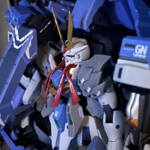 HGティフォエウスガンダムキメラ