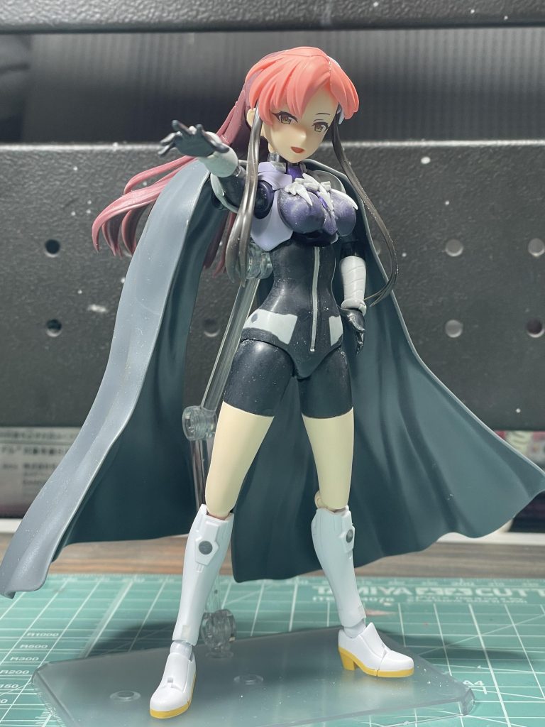 ミキシングプロセス👀前髪にラクス、後ろ髪は大崎甘奈、もみあげ?はオプションヘアスタイル上半身はネヴァリア、腕・腰回りは四ノ宮キコル、脚部はトウカイテイオー