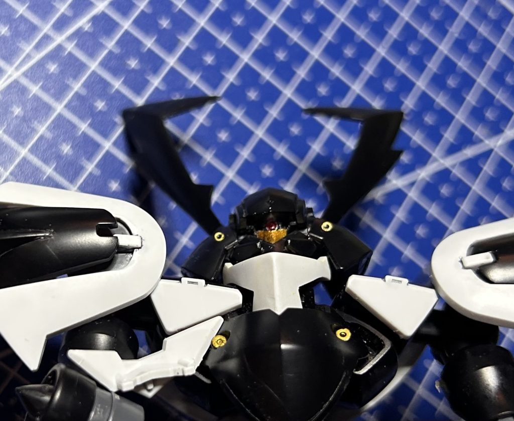 中にフラッグフェイスがちゃんと造形されてました。