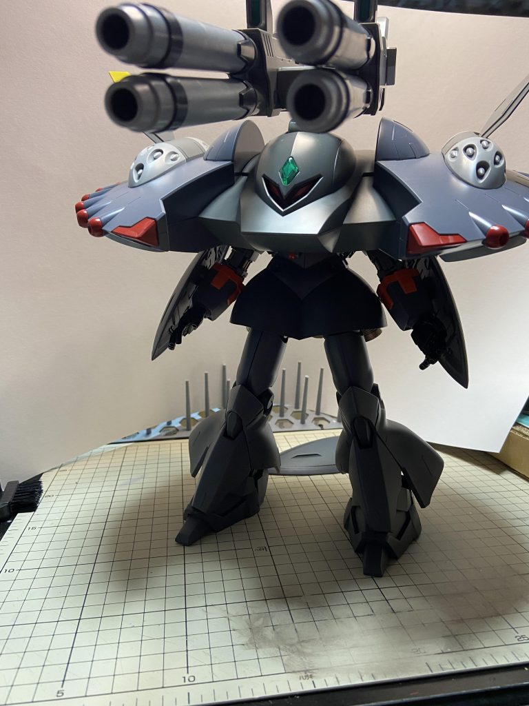 HGデストロイガンダムのバックパック、インパクトはありますがとにかくデカすぎる。