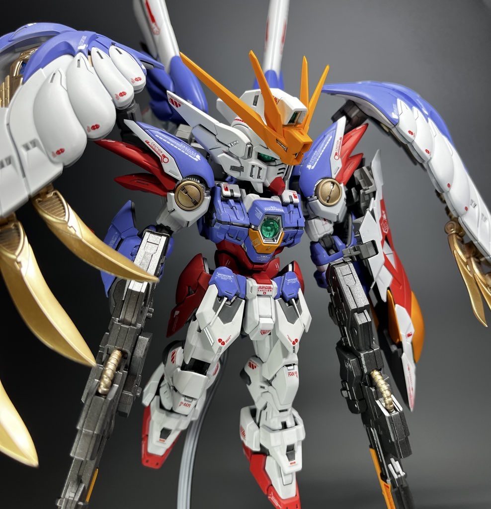 腰と足は3mm延長をしています。