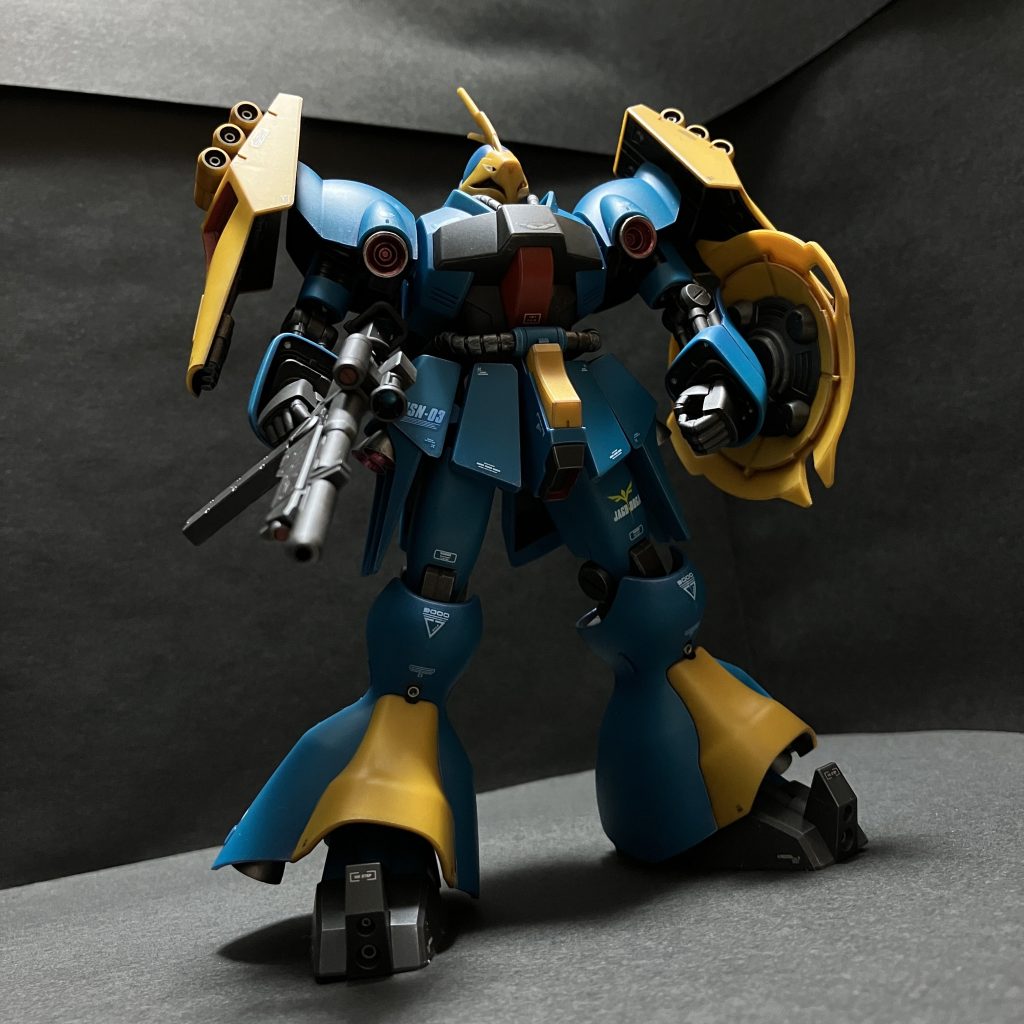 筆塗部分塗装少々。デカール少々。