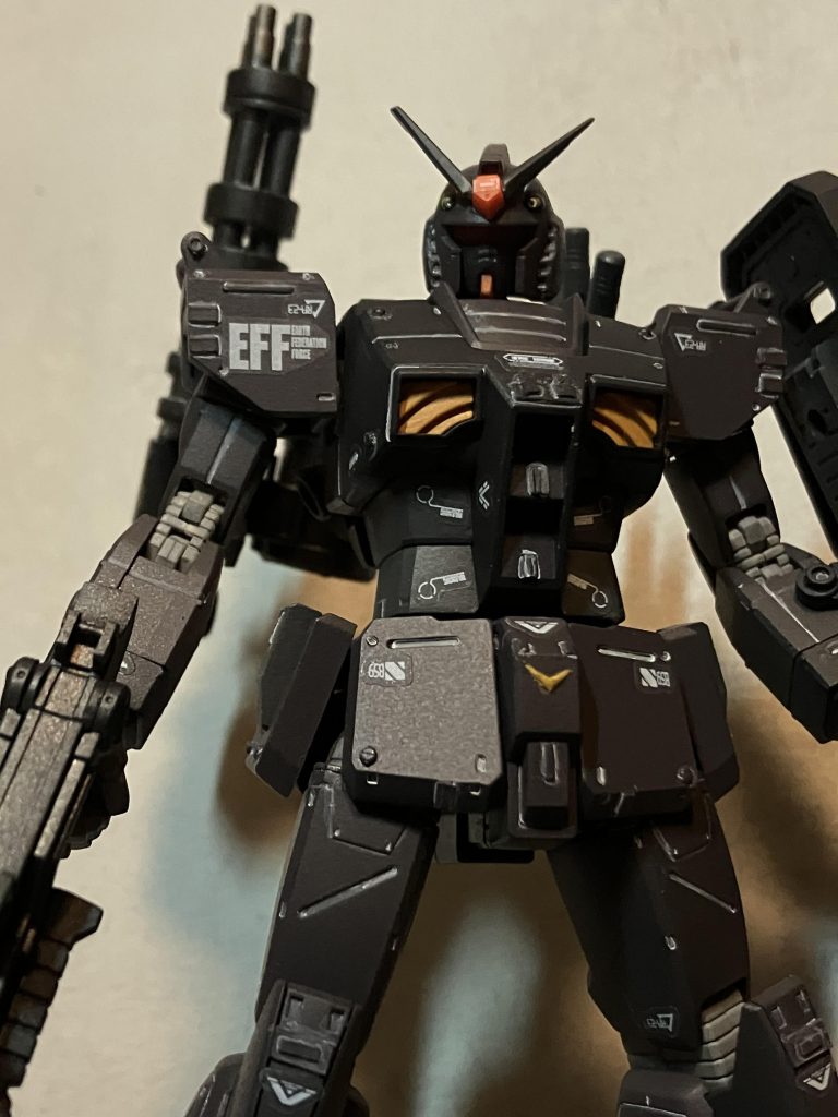 モールドもホワイトで墨入れ塗装はvicカラーと水性アクリジョンによる筆塗り🖌️デカールは百均のホビーステッカーとキット付属のマーキングシールを使ってます