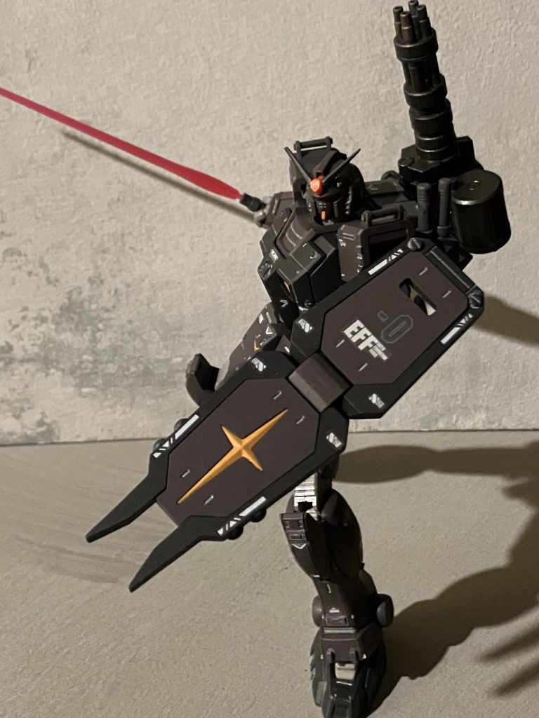 機体色が黒なので、撮影時のライト一つで色味と言うか表情が変わるので苦労しました💦