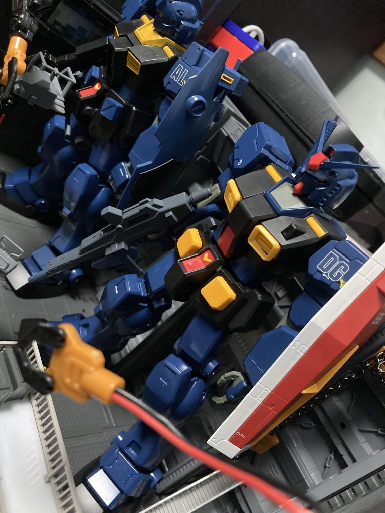 ビームライフルはその後のガンダムMk-Ⅱ用として正式採用されている