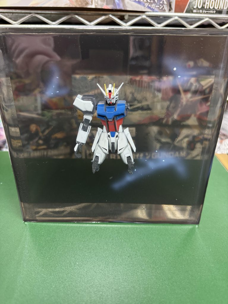 ストライクガンダム–2枚目/制作者：mt.kuro