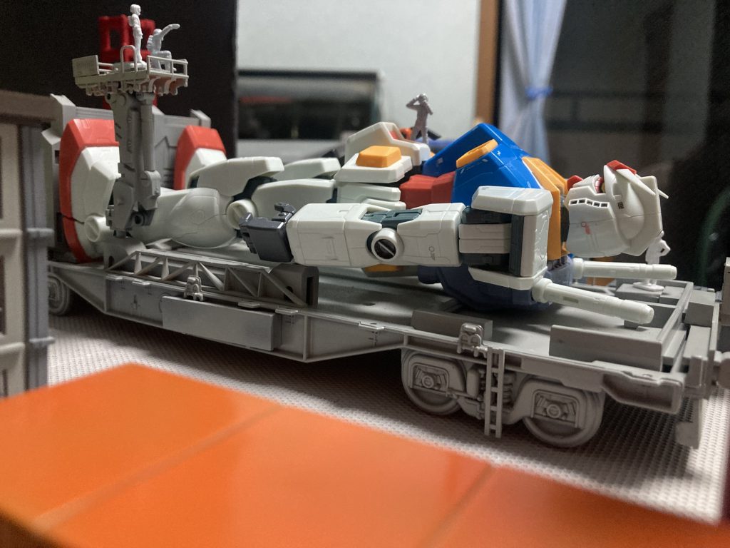 ガンダム大地に立つ(OYW)–5枚目/制作者：名も無きエゥーゴ兵