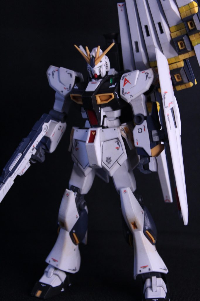 水性ホビーカラーで部分塗装、水性トップコート（つや消し&nbsp;デカールはRGνガンダム用