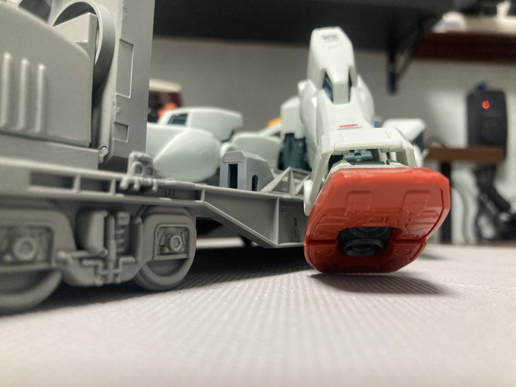 ガンダム大地に立つ(OYW)–3枚目/制作者：名も無きエゥーゴ兵