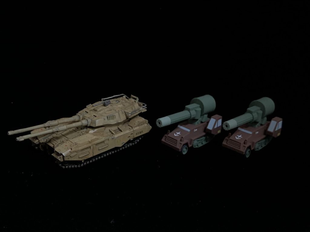 家にある連邦軍サブメカと。大口径バルカン砲装甲車です。