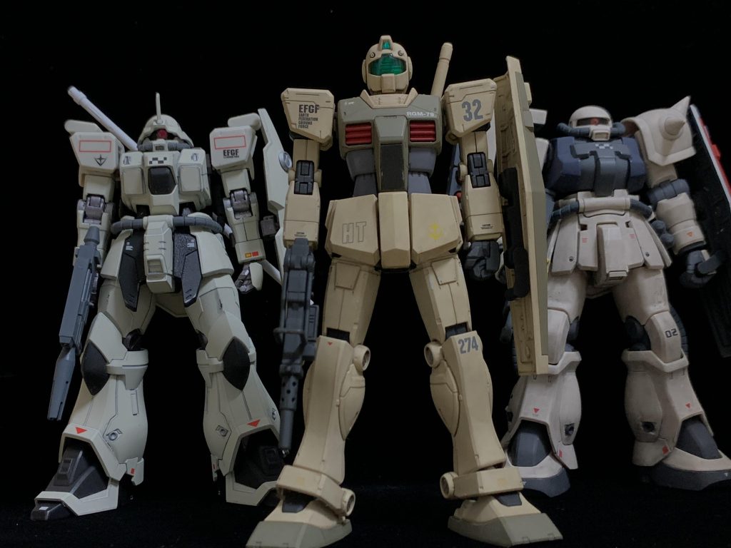 近しい色味ということで以前製作したイフリート、ザクⅡF2と。