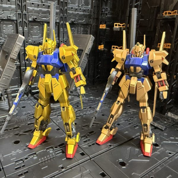 HGUC REVIVE版 百式 塗装違い