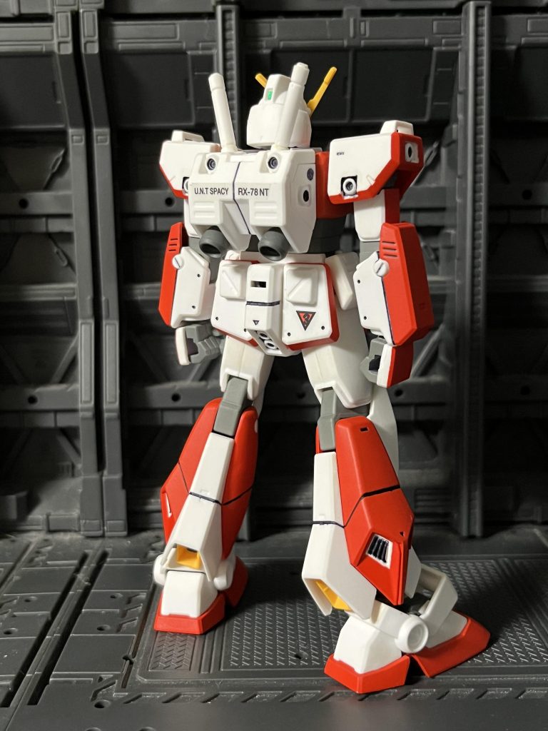 アレックスのカラーバリエーションとしてはポピュラーな方だと思いますが、意外と取り扱われている作品が少ないのもあって知る人ぞ知る機体ですね。ROBOT魂で初の立体化されましたがそのうちプレバンとかでキット化もされそうですね。