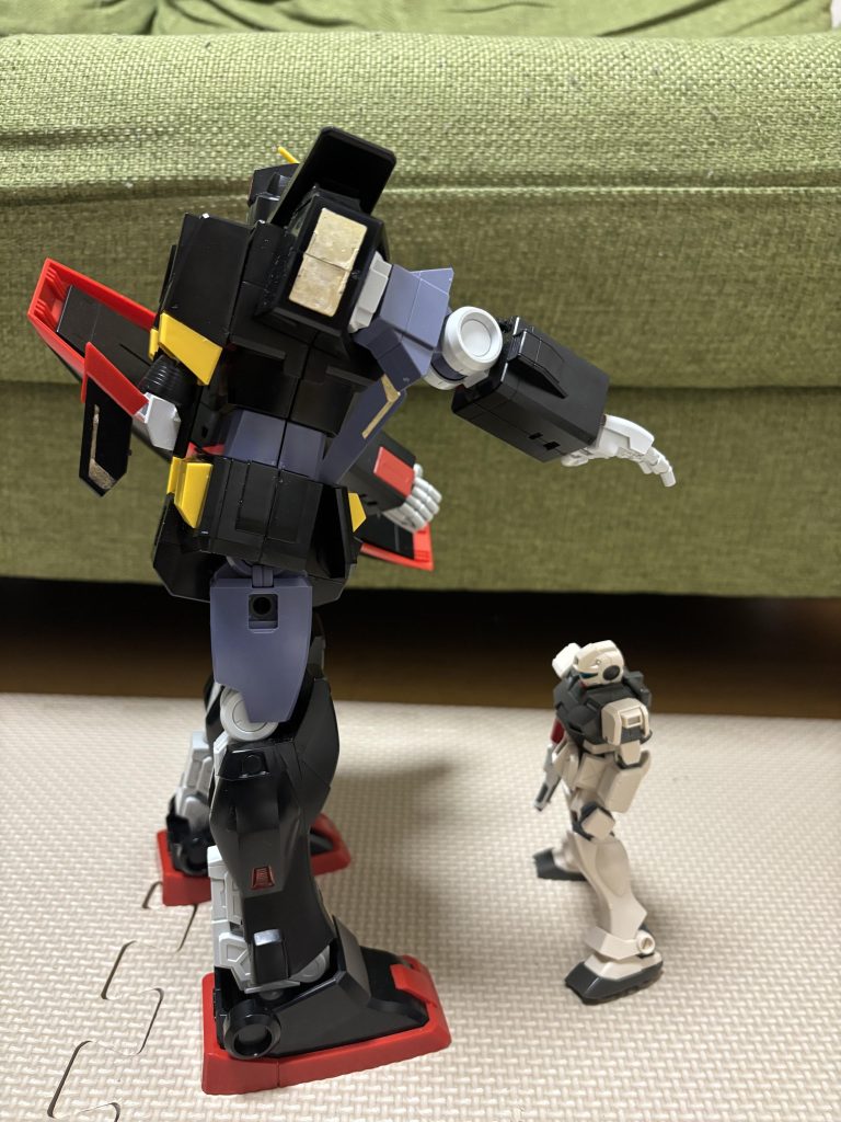 お前小さくてかわいいなぁ