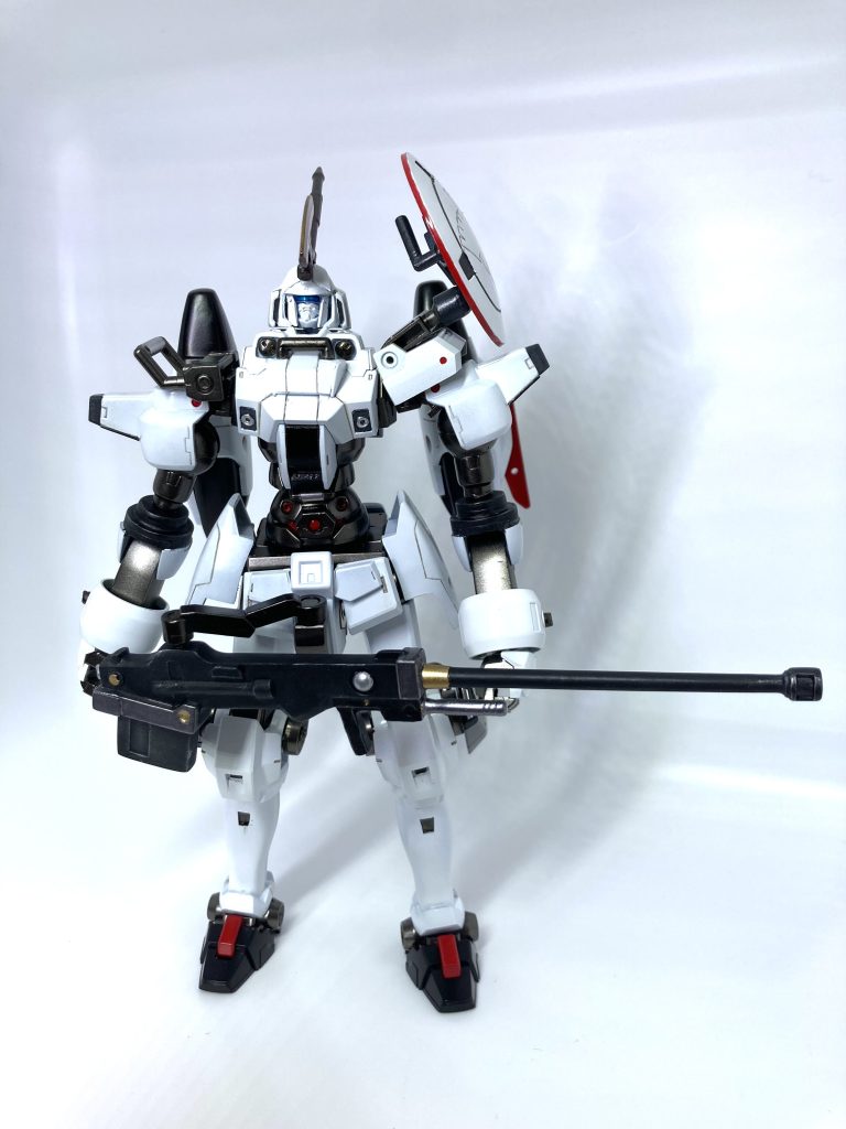 だいぶ身長が高くなりました。おへそみたいな2個目のメインカメラがチャームポイントです!