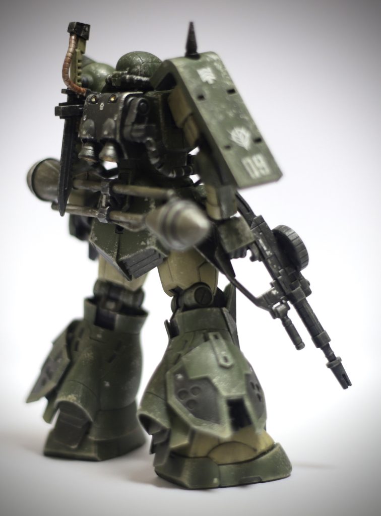 シュツルムファストは、以前作ったゾゴックには要らないと思って移設してフル装備感を出しました。