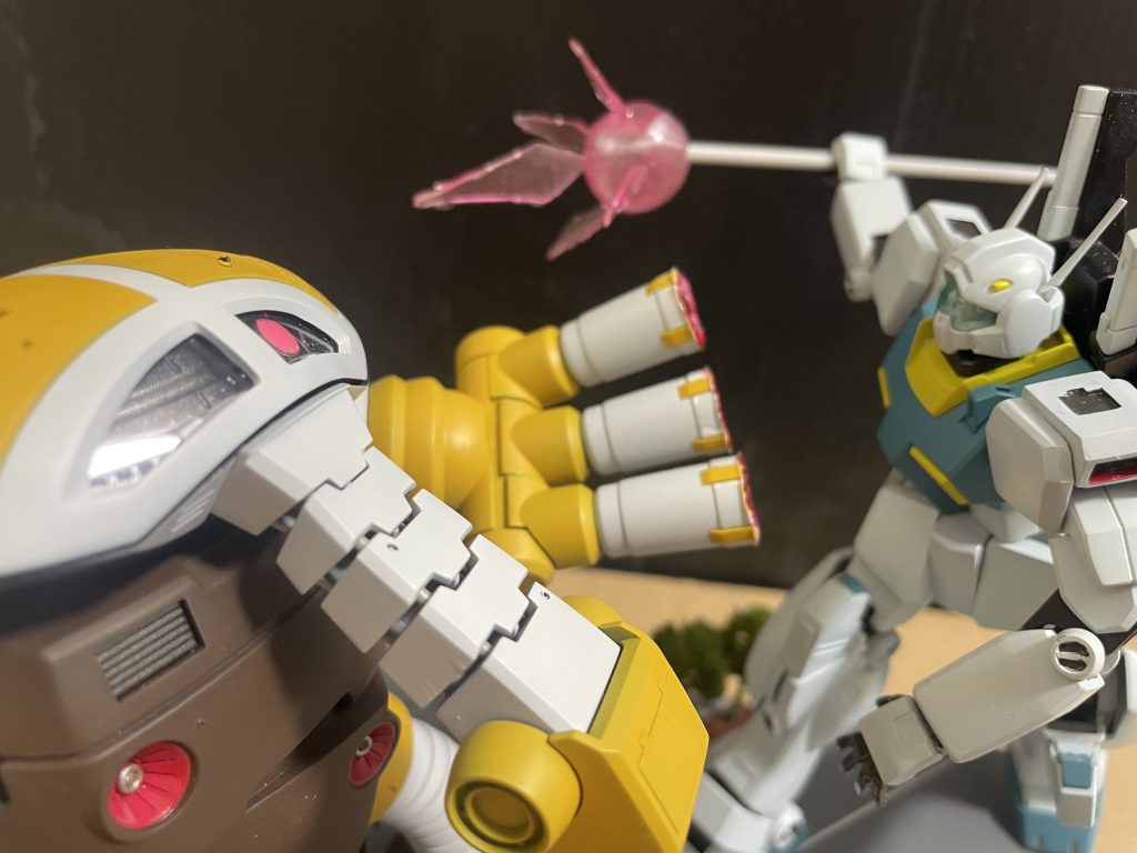 ジュアッグvsジム(！？)–2枚目/制作者：セントピース