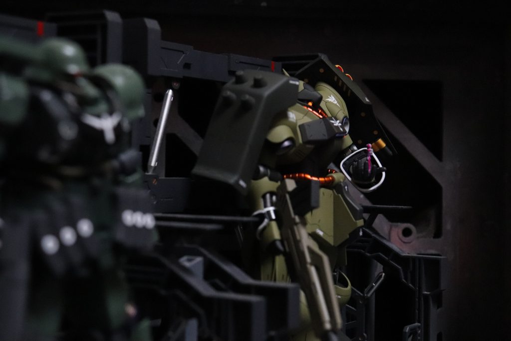 モビルスーツハンガー