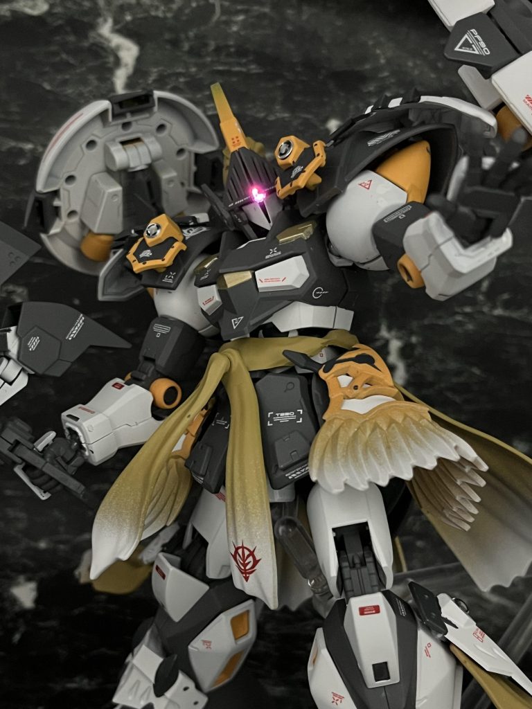 磁気スイッチのLEDを仕込んでますので、好きな時にぐぽーんできます