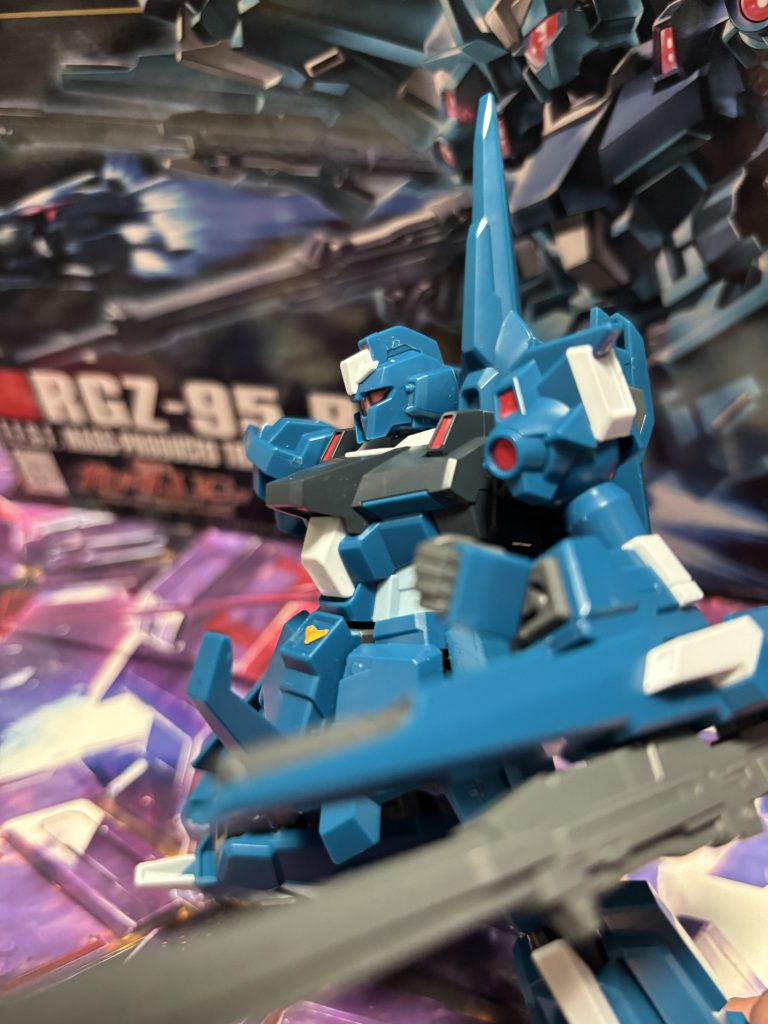 何か脚ぷらぷら