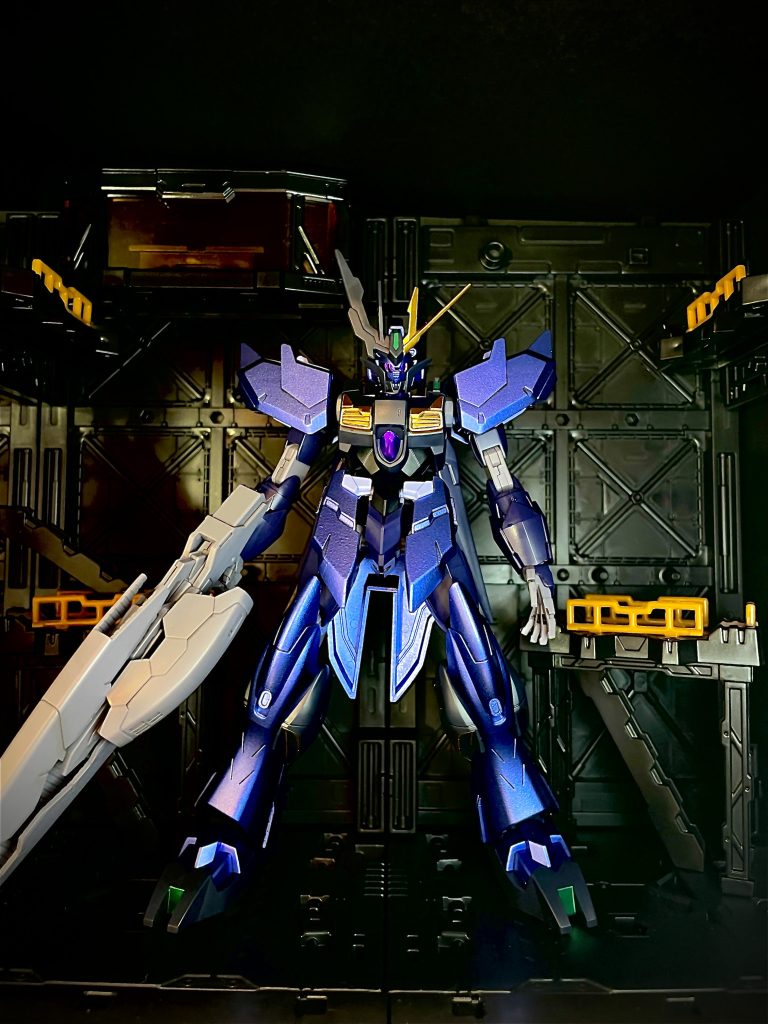 ガンダムマーカー塗装面のスミ入れもかなり神経使いました、、、いずれクリアを吹いて誤魔化そう、、、