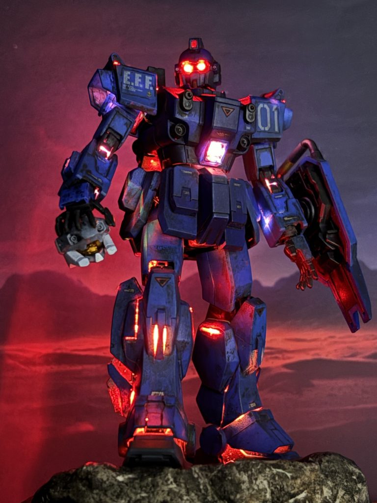 ウェザリングしていただいたので、プログラムも修正してます。光り方をや輝度が以前と違います。