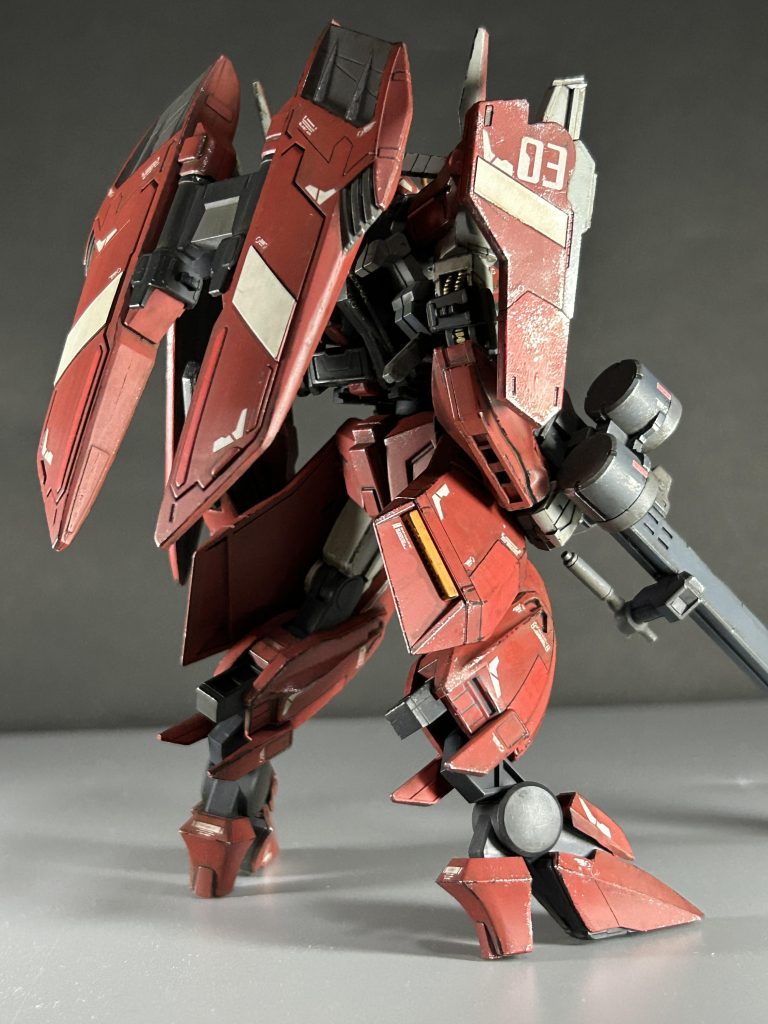 太ももにスラスターくっつけました　似合っていると思います