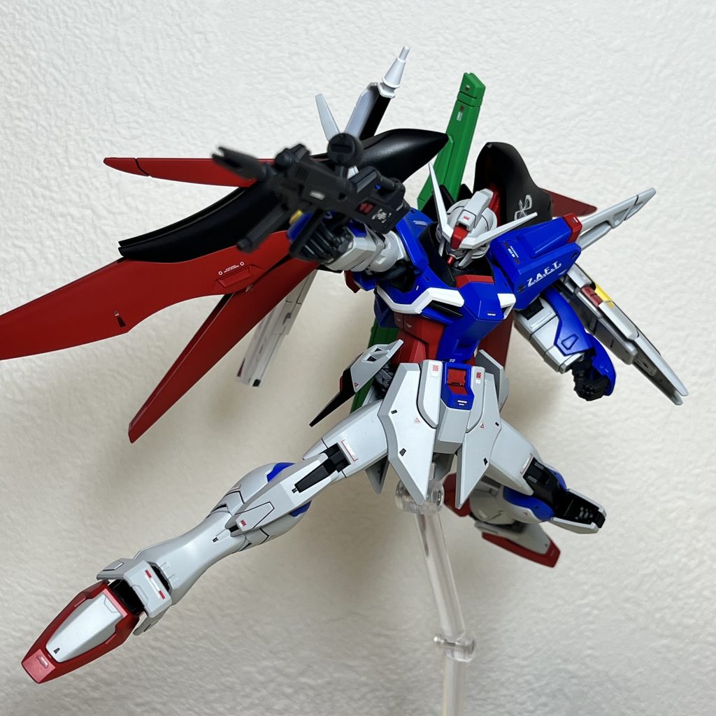  SEED系ではパイロットと共に1番好きな機体です。