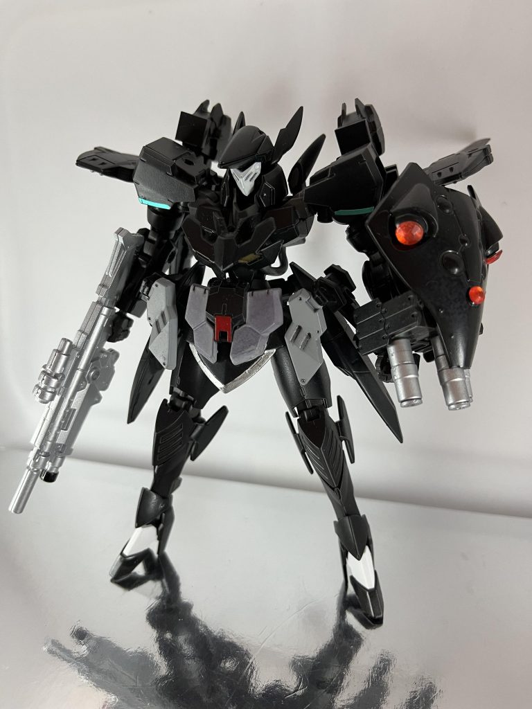 こちらの写真は昔の姿あ、脚細ぇwwwということで色々やることに①塗り直し②脚周りボリュームアップ③デカール④パイプなど細かいとこに差し色