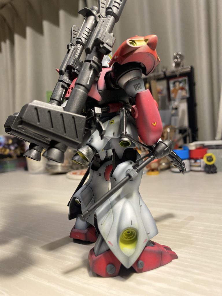 アレックスも少し意識して塗装してみました🐤💨