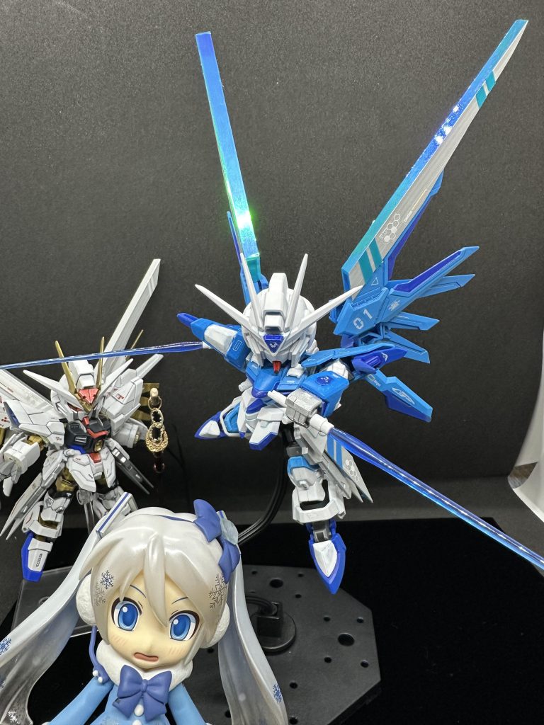 SDEX ライジングフリーダム 初音ミク(雪ミク)ver.–2枚目/制作者：プルプルのウサヒ