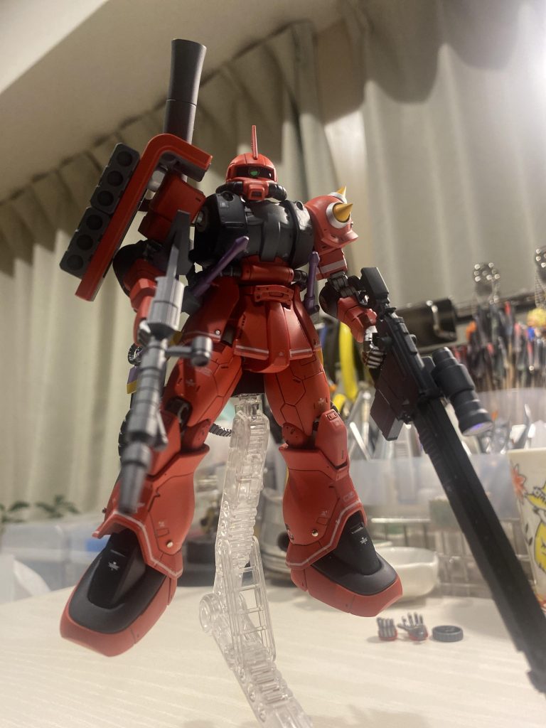 オリジン赤い彗星verをなかなか還ってこないあの人専用機風に塗装してみました🐥