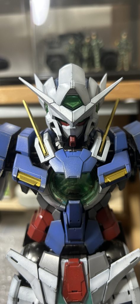 顔が強すぎる😭