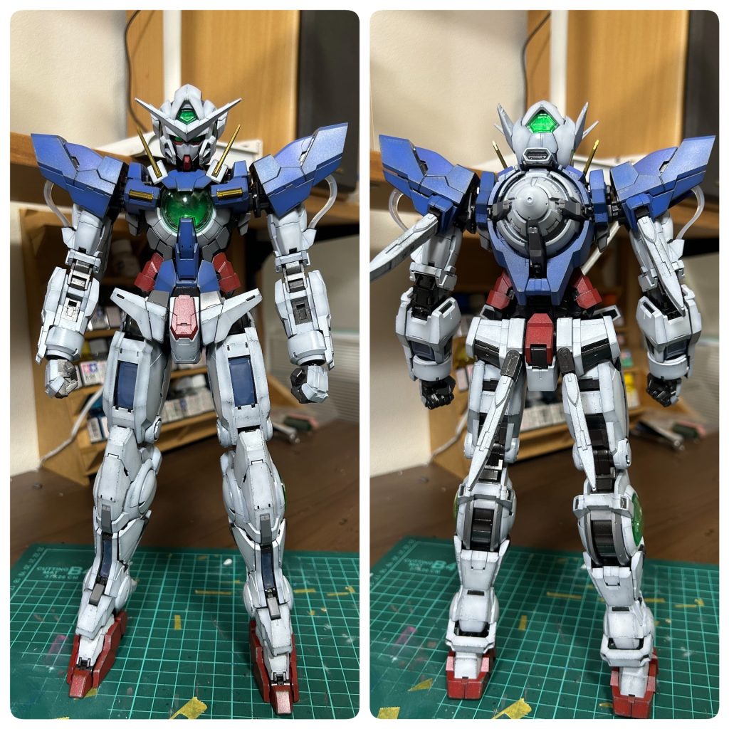 全体図。塗装に関してはグラデーションからのパール、ホワイト以外のパーツは半光沢を吹いています。