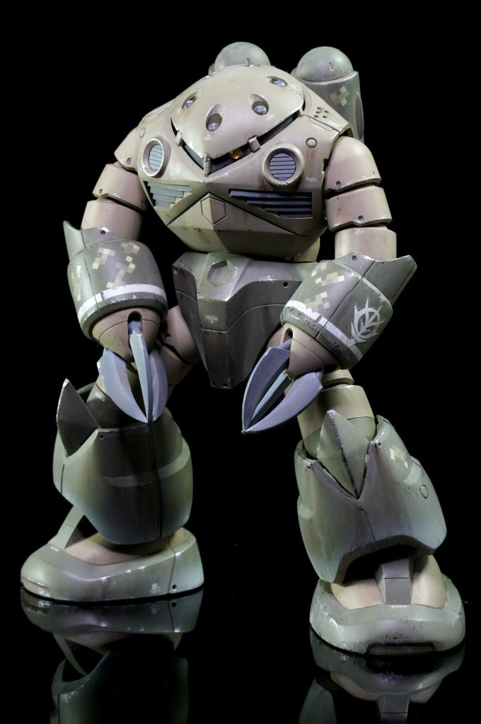 こちらも名キットですねー価格は770円で買えちゃいますからね!バンダイさんありがとうございます!!そろそろ値上げで1,000円超えちゃうのかな?今までが安すぎたのか、物価高に慣れてきたのか、、今回はプロポーションをメインに工作しました。・目つき(幅詰め)・腕の延長 3㎜・スジボリ・ブチ穴・丸モールド(←何気に初めてしました)・別パーツ化(パーツの分割)