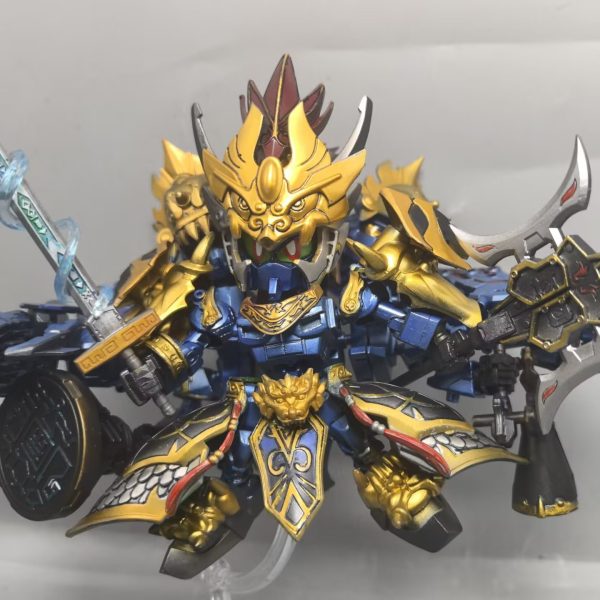 太歳の神殷郊ガンダム