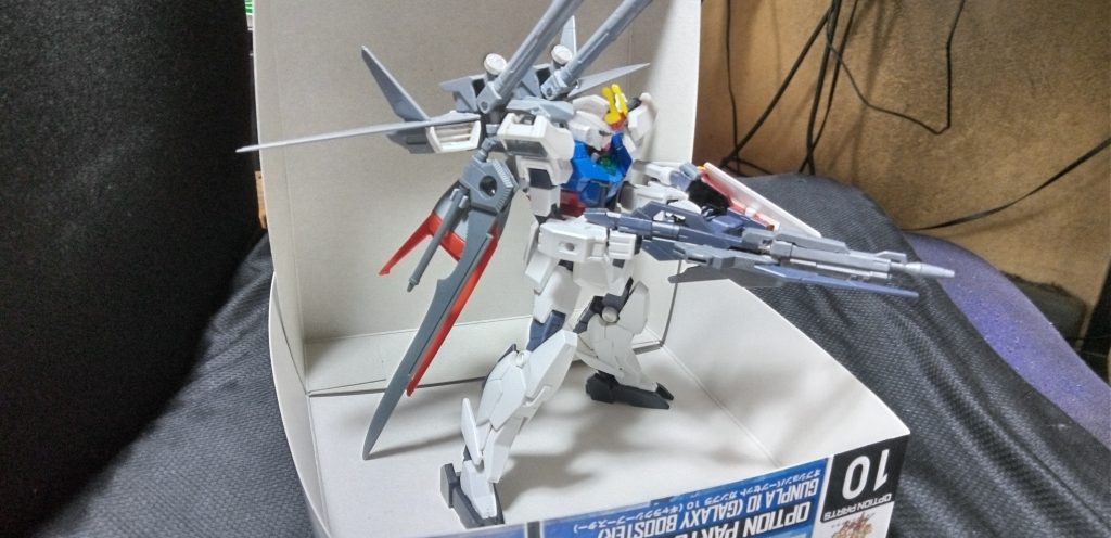 オリジナル　武装はキャノン砲とグランドスラムエールストライカーとI.W.S.P混ぜてみた。グランドスラムはスラスター横にマウントしてあります。外して手に持たせれます