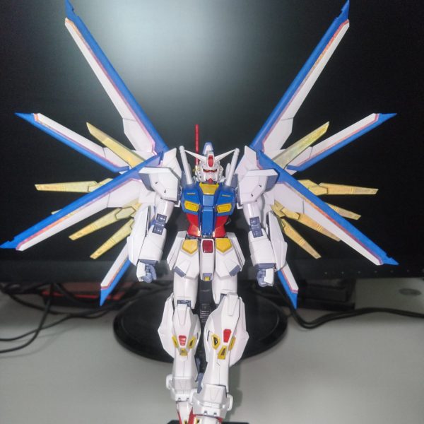 F90 PROUD DEFENDER（プラウドディフェンダー装備）