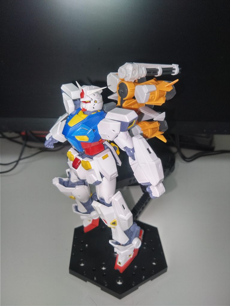 F90 GUNBARREL STRIKER（ガンバレルストライカー装備）