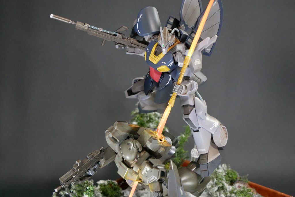 １/144　HG　ディジェ　と　HG　ジェガンD型ナラティブ.ver　ジオラマ–5枚目/制作者：suteteko76