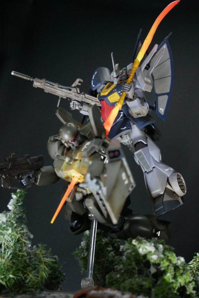 １/144　HG　ディジェ　と　HG　ジェガンD型ナラティブ.ver　ジオラマ–6枚目/制作者：suteteko76
