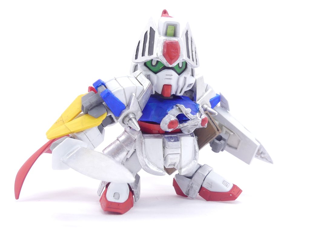 マントはボールデン軸接続である程度自由に可動。兜などはプラ板・パテでスクラッチ。Chapter4、あと2回続きます…