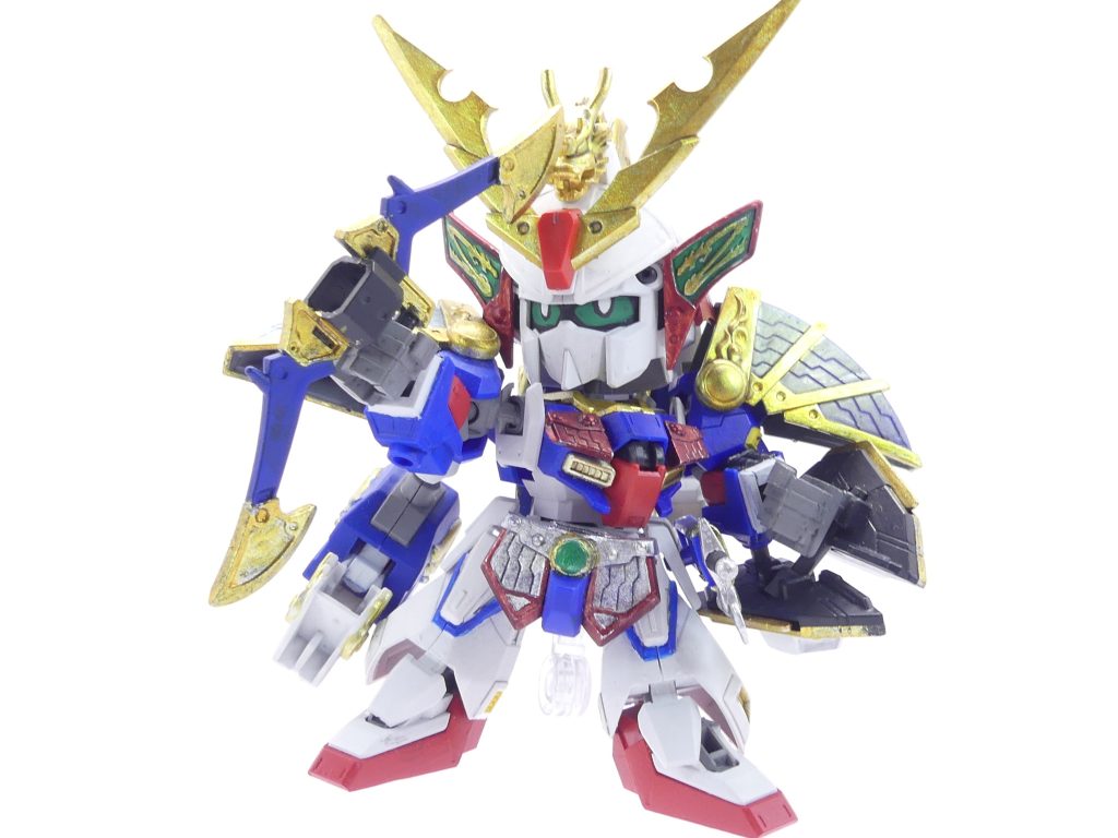 蒼雷弓:エネルギーの矢を連射する。実体の弓矢に切り替えも可能だが、それにはコウシロウ自身のスキルが要求される。 弓などは夏侯淵ダラスから。シールドはBB戦士の方のZガンダムから。当然ながら背負った脚部各種が干渉します。なので写真によっては、腰後ろにつけた方の脚部を逃がしていたりもします。