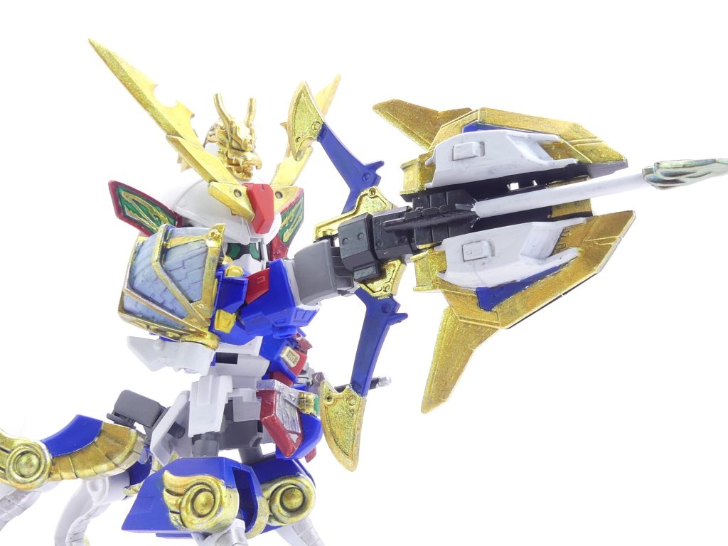 大雷一射(ライトニングシュート):シールドと矢筒、蒼雷弓を合体させた弓矢から撃ち放つ必殺の一射。 夏侯淵の合体ギミックを使って。夏侯淵は次回も登場…