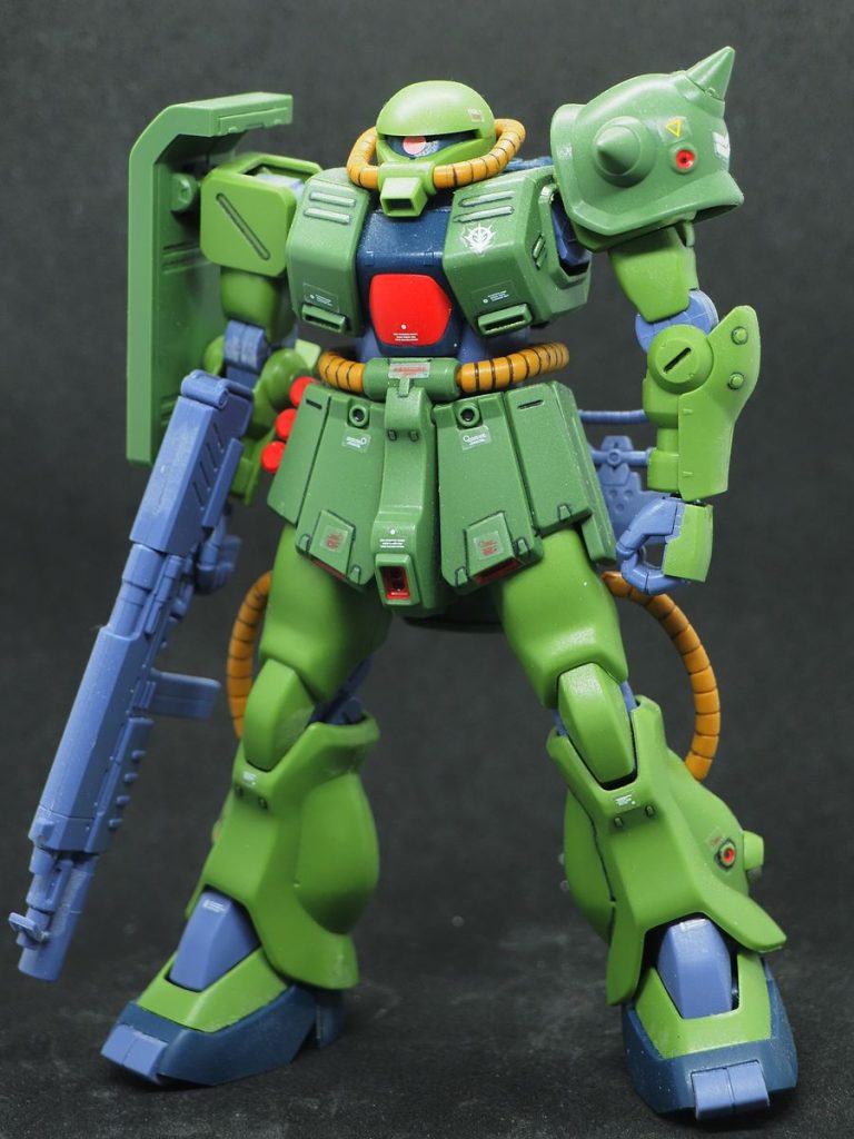 直そうとは思っているのですが・・・他に完成待ちのが沢山有るので何時になる事やら(zaku-kao4)