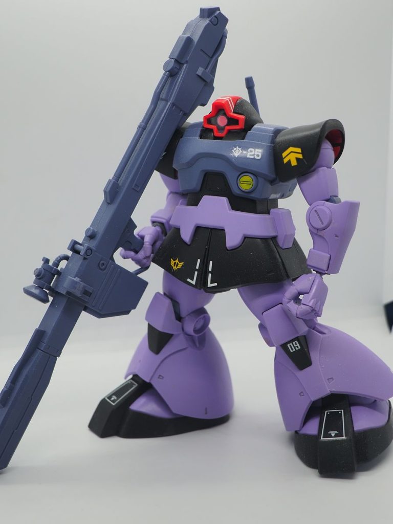ドムに外れキット無しとは名言ですね、確かにカッコイイです(zaku-kao5)