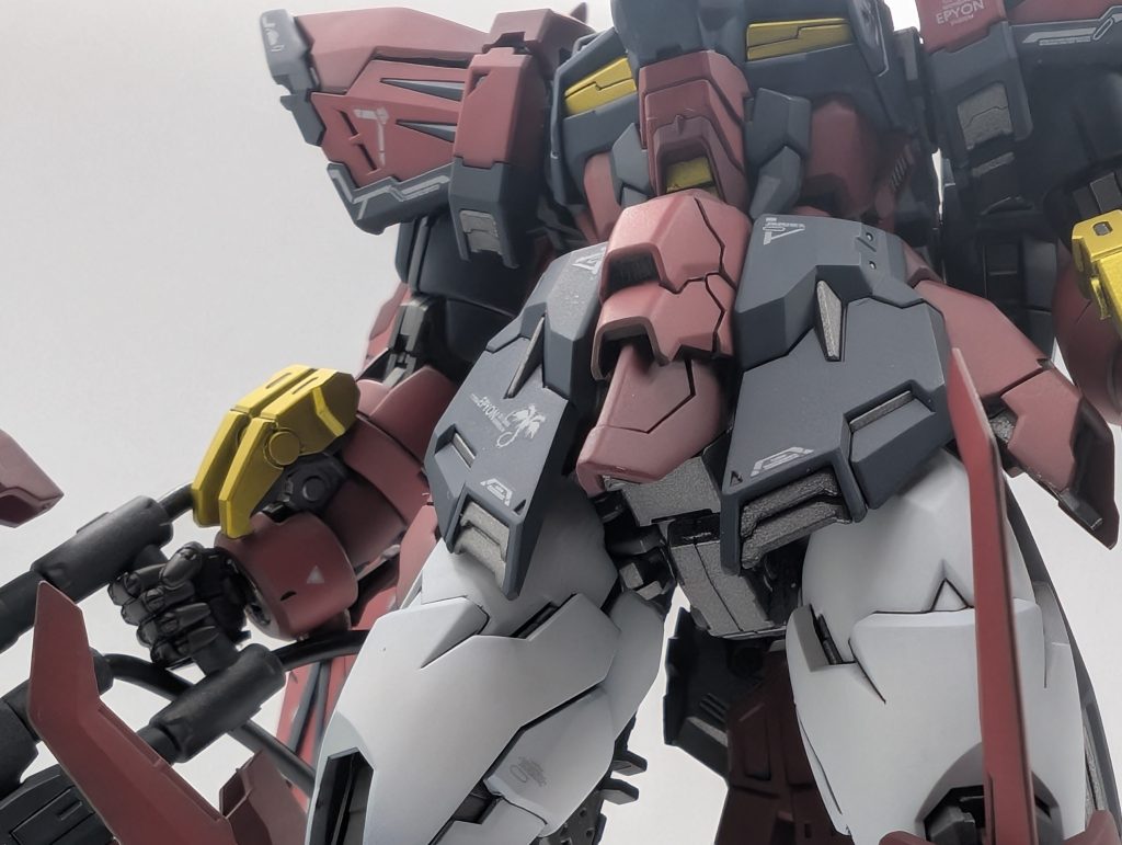 股部分のパーツが判りにくいやすく、ディテールになってるのがわかるかと思います。