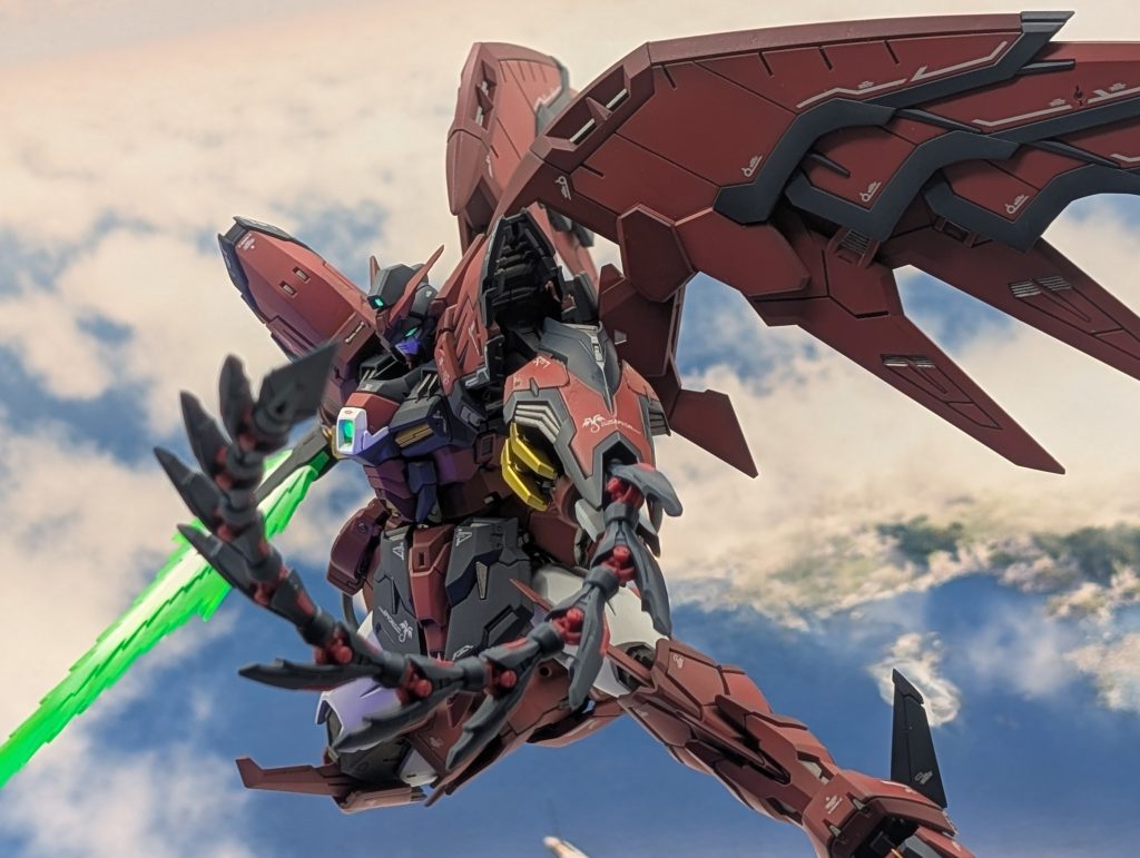 完成間近に、RGで【ゼロ】の発表が🎉こんな事なら先にエピオン作ってれば良かった。ソレなら、ウイングではなく【ゼロ】を作ってたのに┐(´ー`)┌