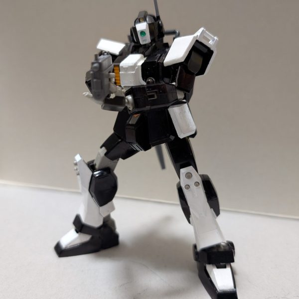 HG　軍警専用ガンダム