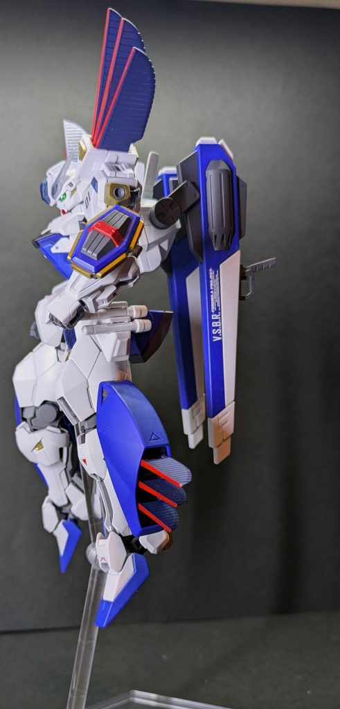 ヴェスバーがキャリバーンのバックパックにポン付け出来ました。